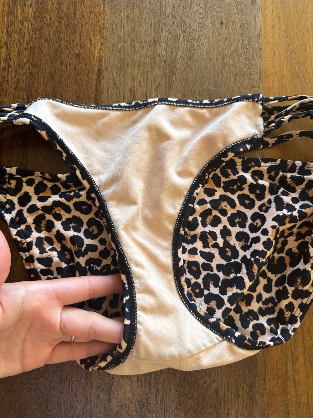 Xhilaration Leopard Print Bikini Bottoms - Picture 5 of 5